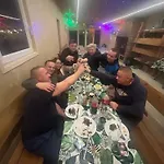 Zacisze Obok Suntago Park Grabce-Towarzystwo