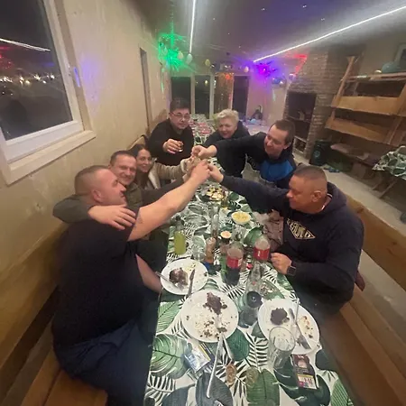 Zacisze Obok Suntago Park Grabce-Towarzystwo