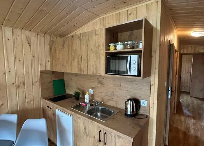 Zacisze Obok Suntago Park Grabce-Towarzystwo