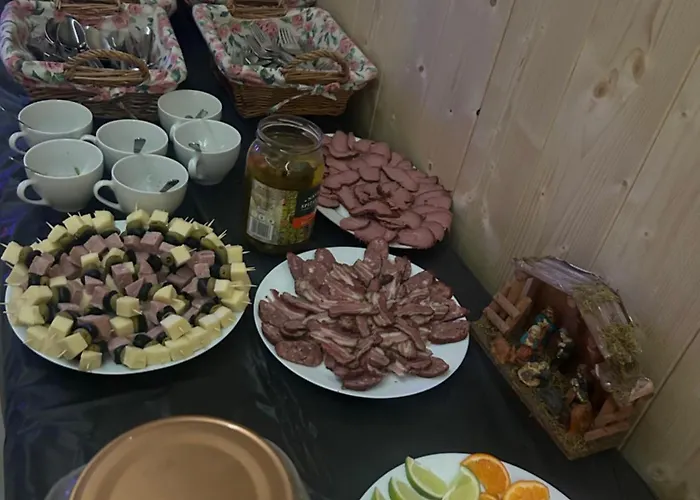 Zacisze Obok Suntago Park Grabce-Towarzystwo